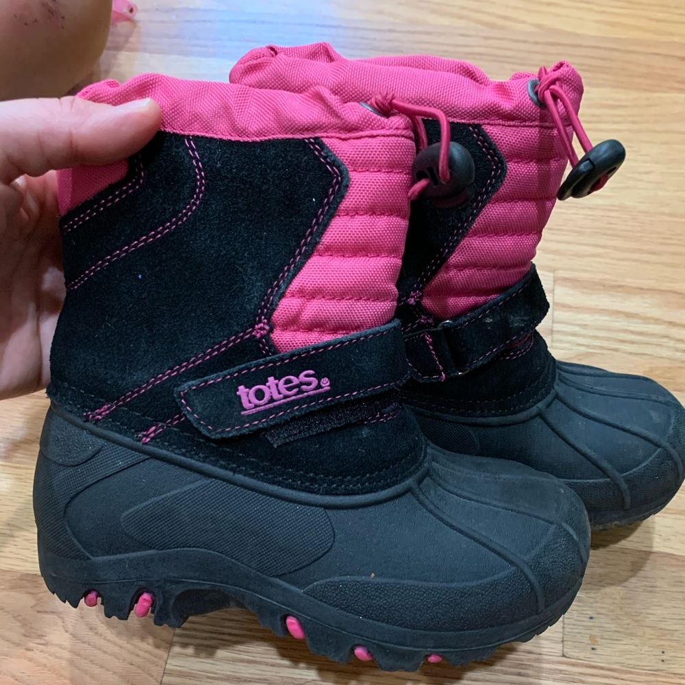 TOTES SNOW BOOTS -GIRLS